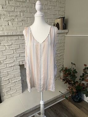 NWT-Tribal Striped V-Neck Camisole in White, Tan, and Light Blue Size XXL